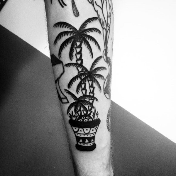 手臂简单的黑色棕榈树和花盆纹身图案