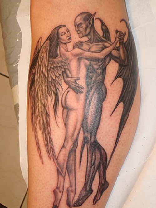 小腿天使和恶魔在舞蹈纹身图案