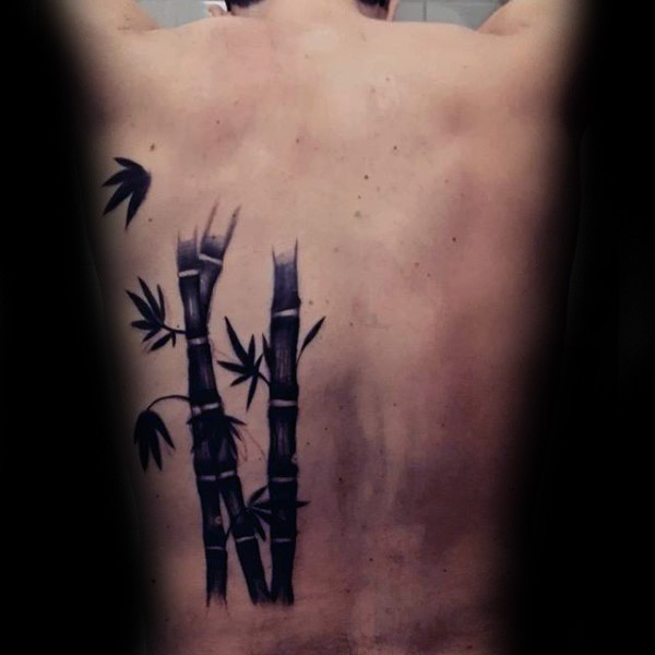 背部东方亚洲风格的深色竹子纹身图案