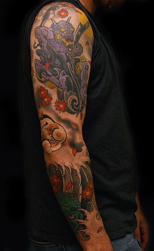 多彩亚洲主题恶魔彩绘花臂纹身图案
