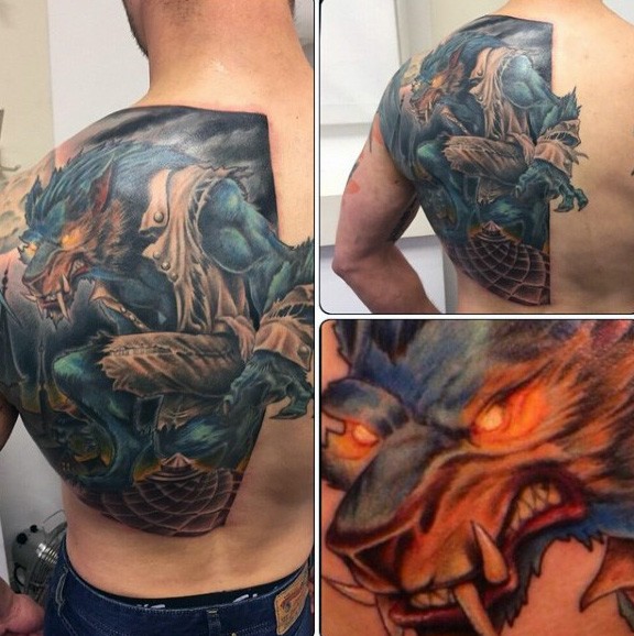 背部前卫多彩的插画风格恶魔狼人纹身图案