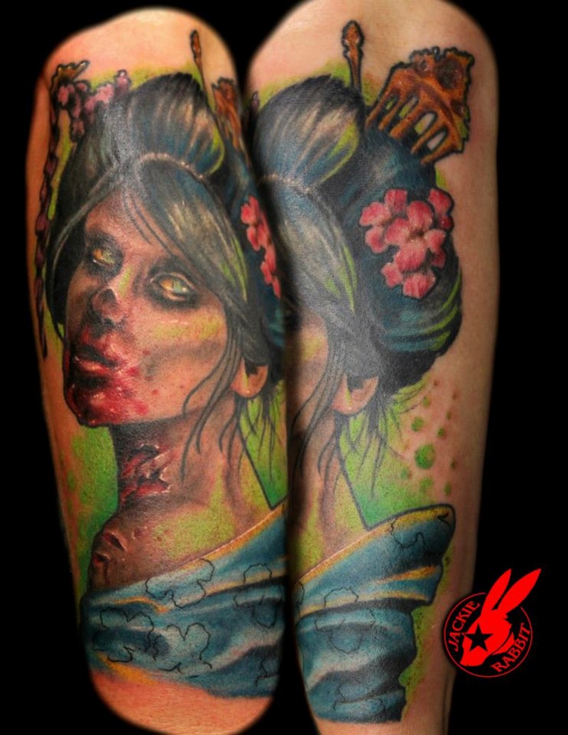 小臂精确绘制的彩色僵尸亚洲艺妓肖像纹身图案