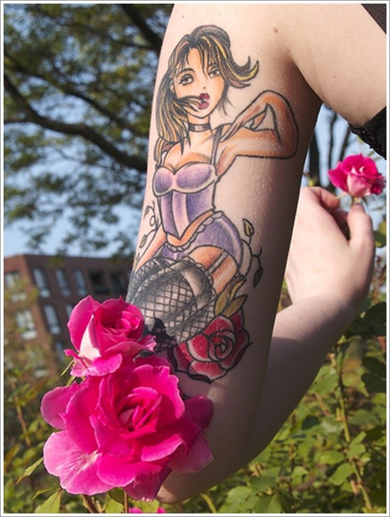 大臂性感的手绘美女彩色纹身图案