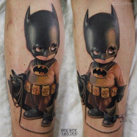 小腿可爱的的婴儿蝙蝠侠彩绘纹身图案