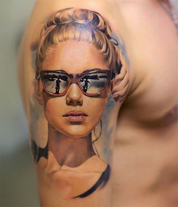 手臂超现实美丽的女孩肖像纹身图案