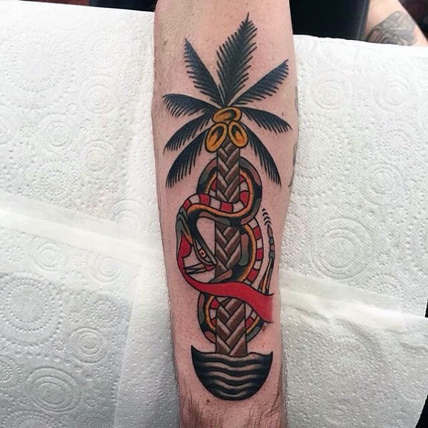 old school手臂彩色棕榈树和蛇纹身图案