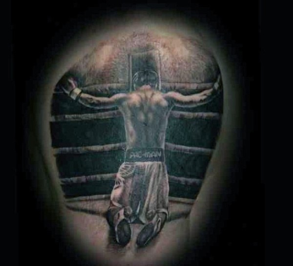 手臂黑白的祈祷拳击手背影纹身图案