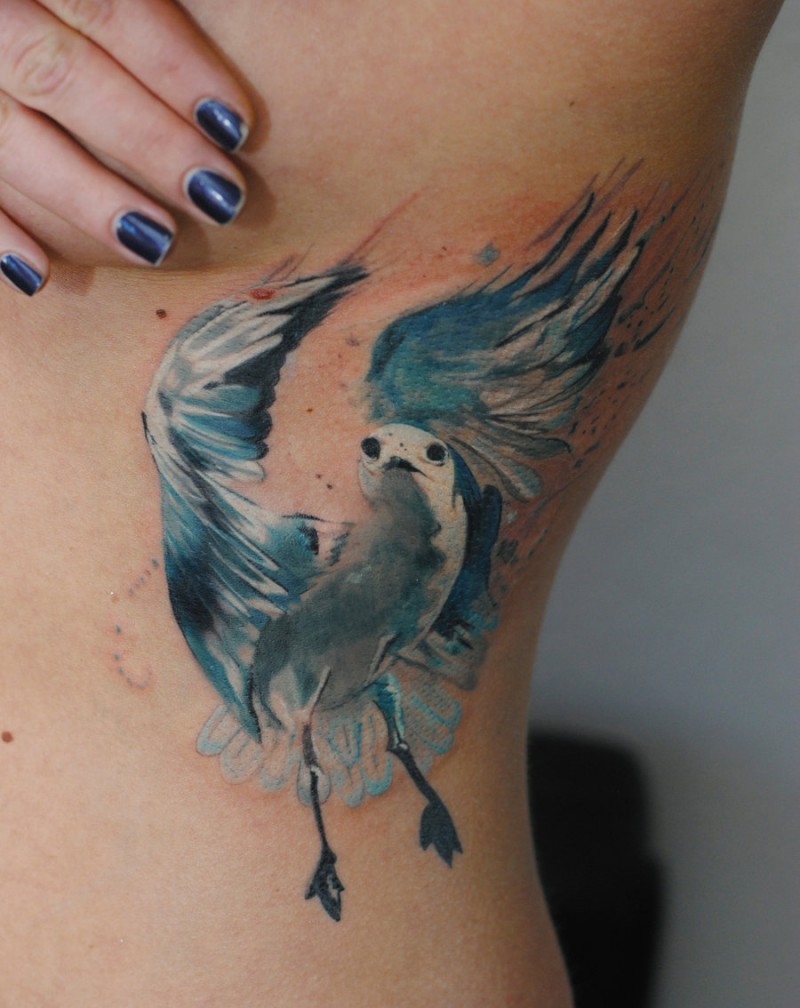 侧肋海鸥鸟水彩风格纹身图案