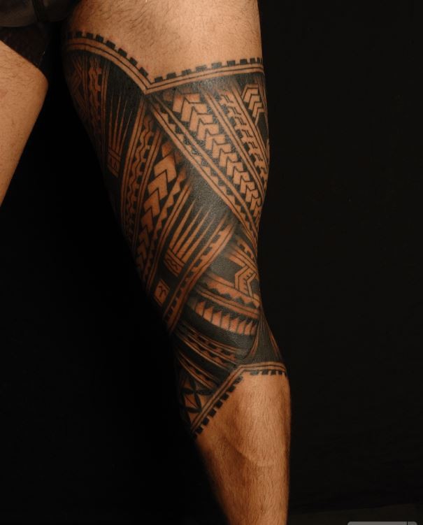 腿部波利尼西亚图腾纹身图案