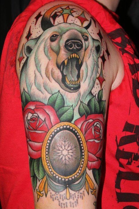 手臂old school北极熊玫瑰纹身图案