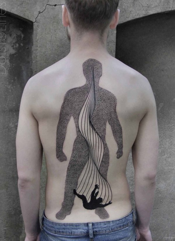 背部独特设计的黑色点刺阴影男子纹身图案