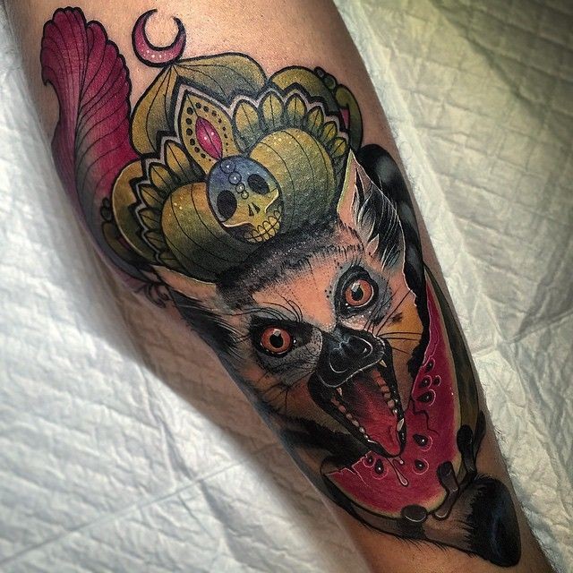 哭泣的狐猴和西瓜彩色纹身图案
