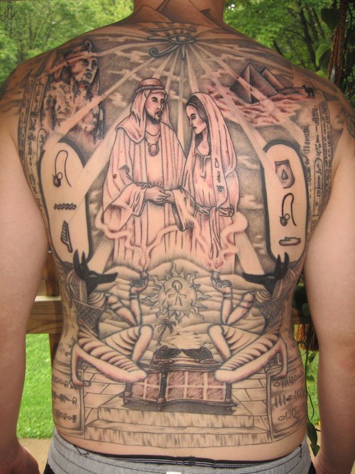 满背宗教主题人物纹身图案