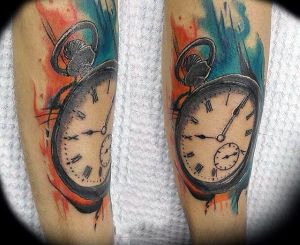 简单设计的彩色泼墨与时钟手臂纹身图案