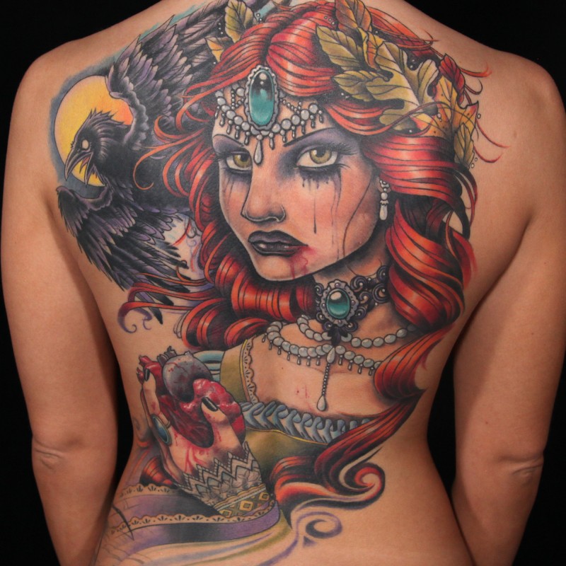 old school彩色血腥女巫和乌鸦心脏背部纹身图案