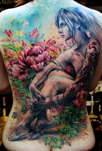 背部美丽的插画风格裸体女人与鲜花纹身图案