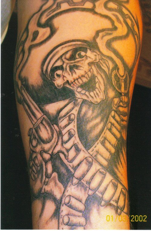 阿兹特克骷髅强盗纹身图案