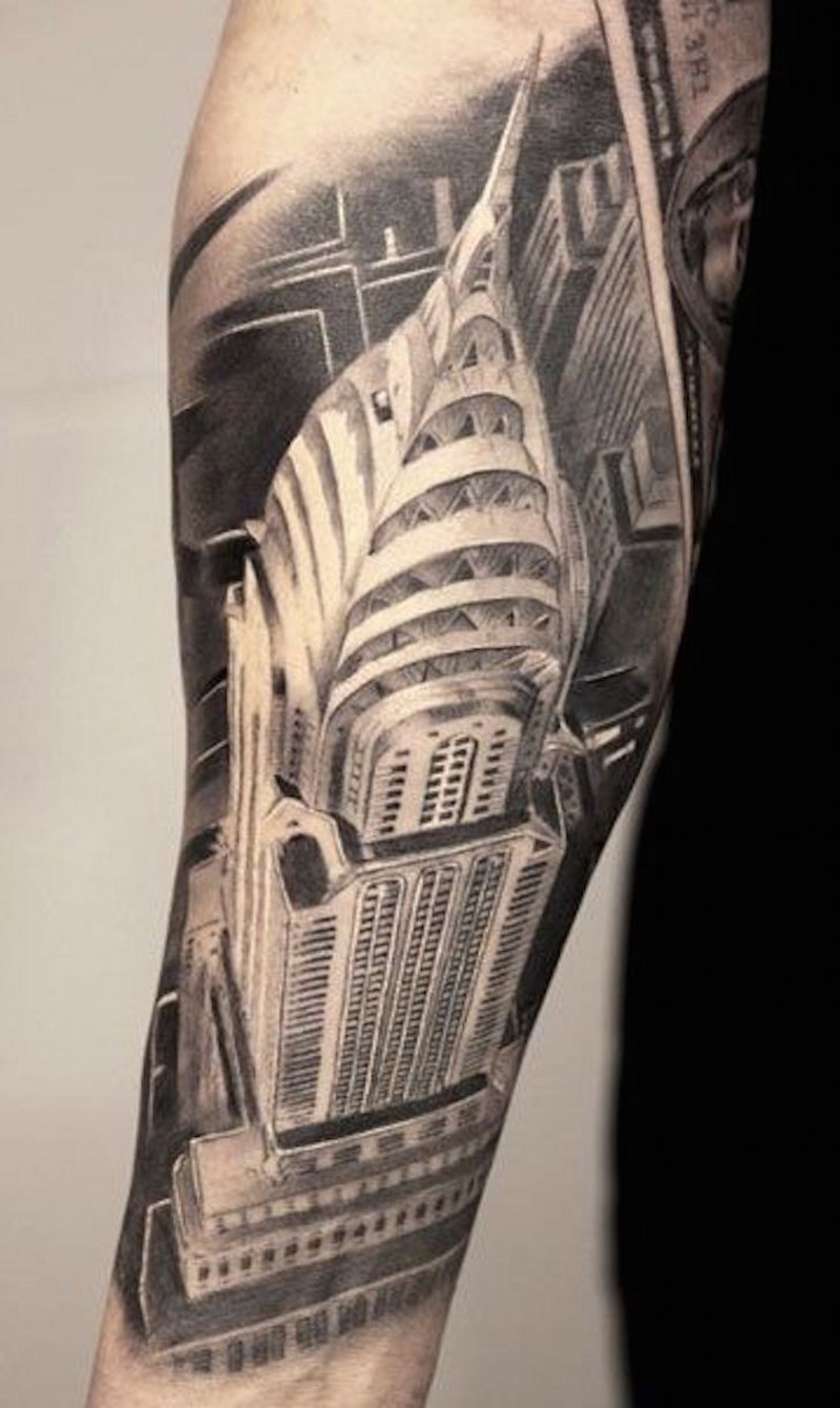 手臂鸟瞰图黑白美国帝国大厦纹身图案