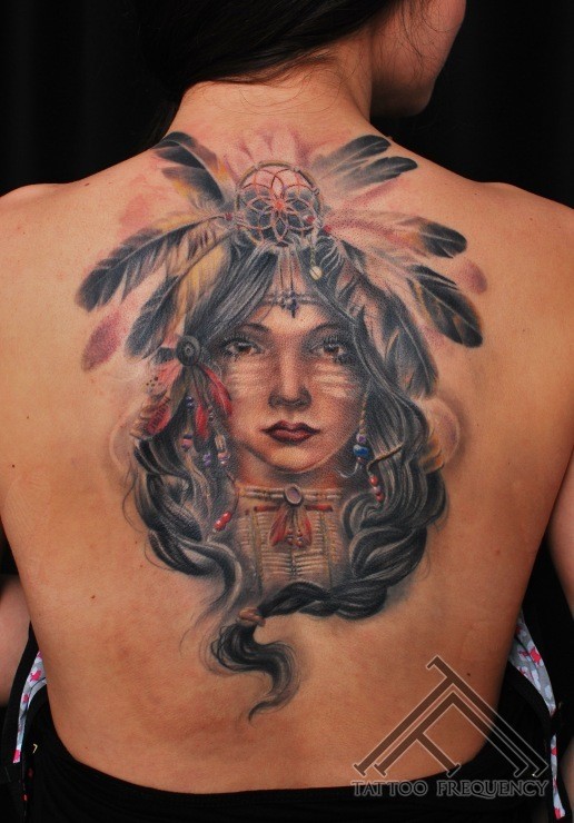 背部插画风格彩色印度女人肖像纹身图案