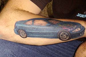 小臂普通的蓝色轿车纹身图案