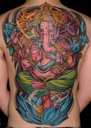 背部五颜六色的印度甘尼萨象神纹身图案