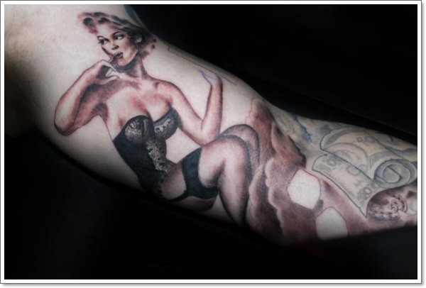 old school手臂裸体的性感女孩纹身图案