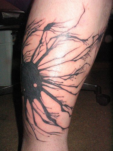 恐怖风格蜘蛛黑色手臂纹身图案