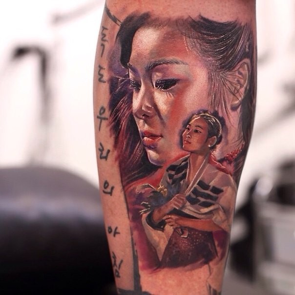 小腿写实风格的彩色亚洲艺妓肖像纹身图案