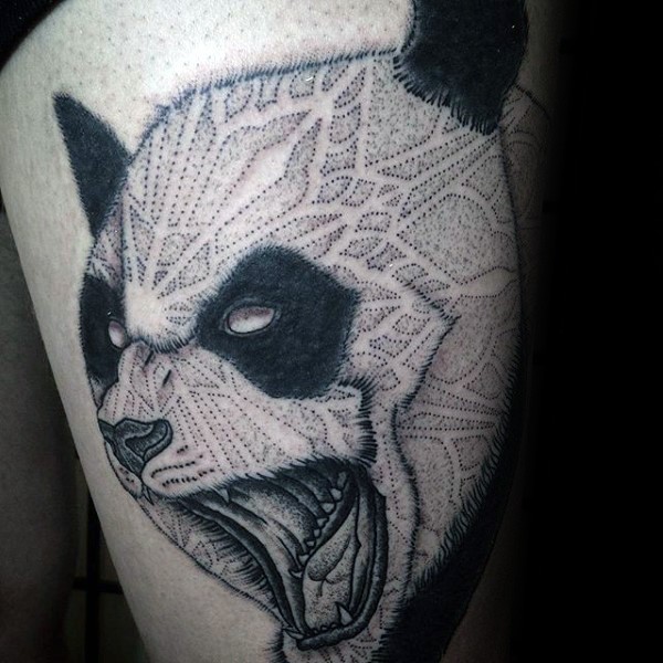 大腿黑色点刺邪恶的猫熊纹身图案