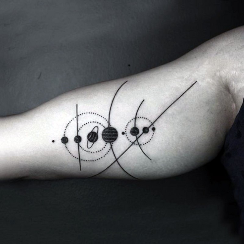 大臂黑色太阳系行星纹身图案