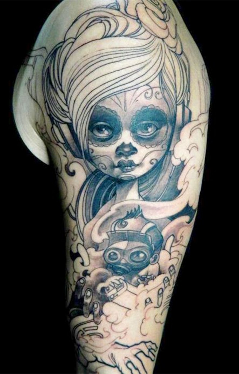手臂传统的墨西哥女孩和玩具纹身图案