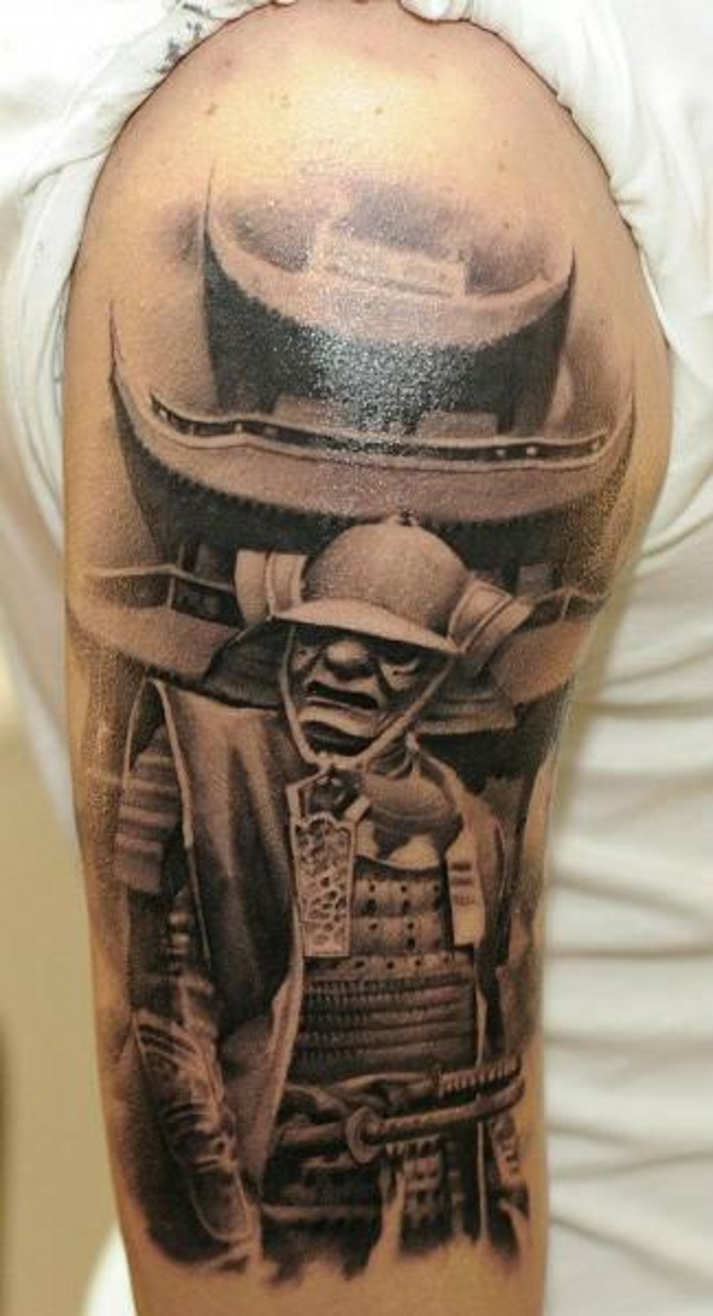 大臂黑灰武士结合亚洲建筑纹身图案