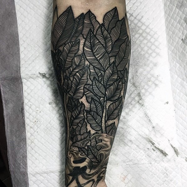 简单的黑色个性树叶手臂纹身图案