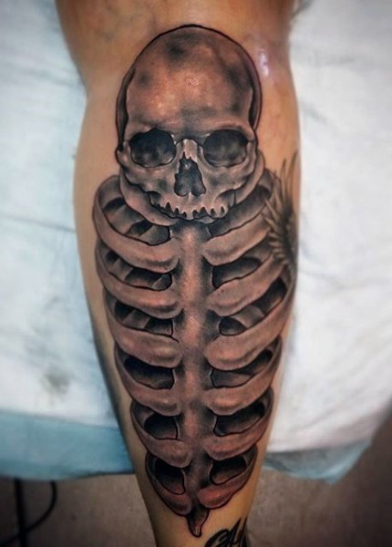 小腿黑灰风格人类骨骼骷髅纹身图案