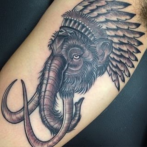 很酷的黑色印度猛犸象手臂纹身图案