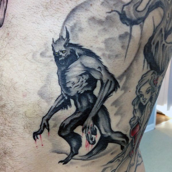 背部血腥的狼人和女孩纹身图案