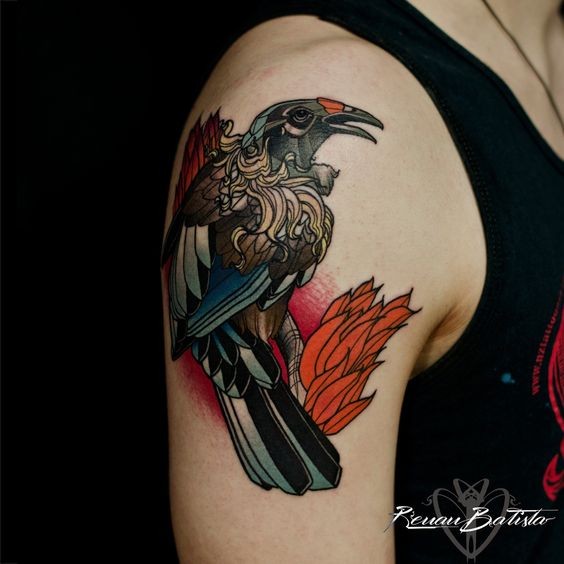 old school大臂彩色鸟和树叶纹身图案