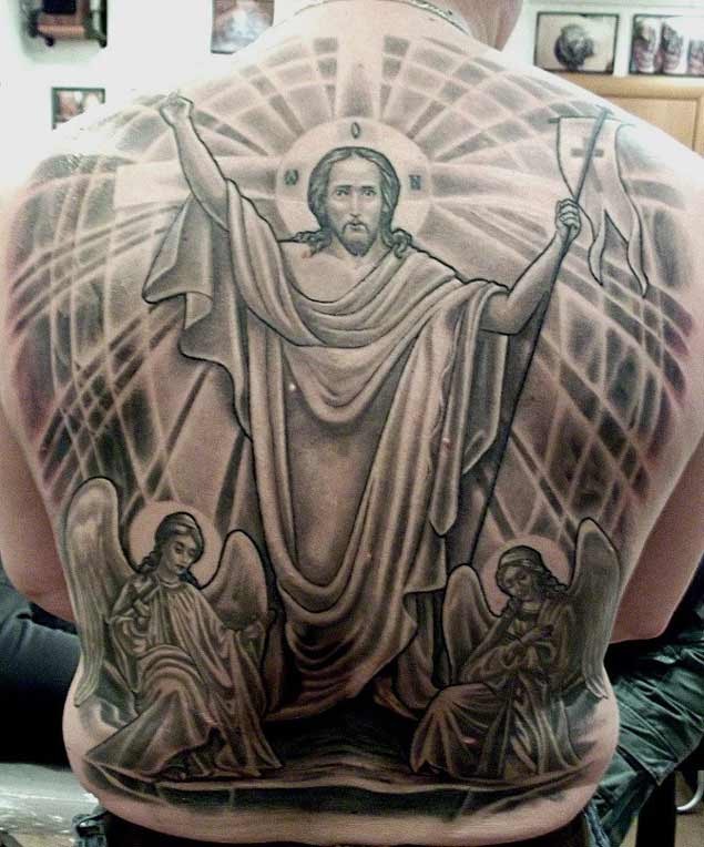 背部奇妙的天使雕像和上帝纹身图案