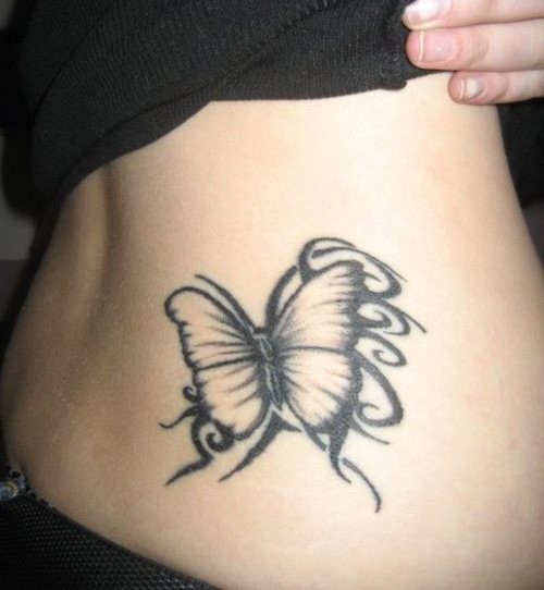 腰部简单的蝴蝶纹身图案