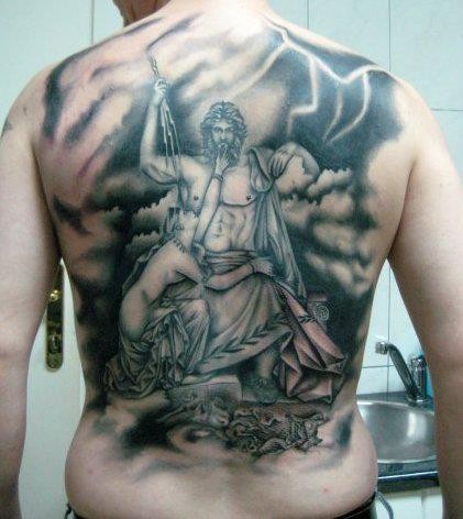 背部惊人的黑白闪电神像纹身图案