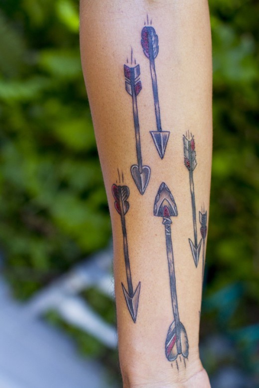 六种不同的部落箭彩绘纹身图案