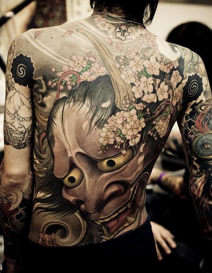 满背日本般若樱花彩色纹身图案