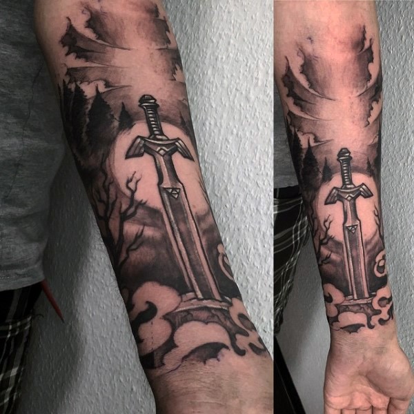 很酷的黑白神秘剑手臂纹身图案