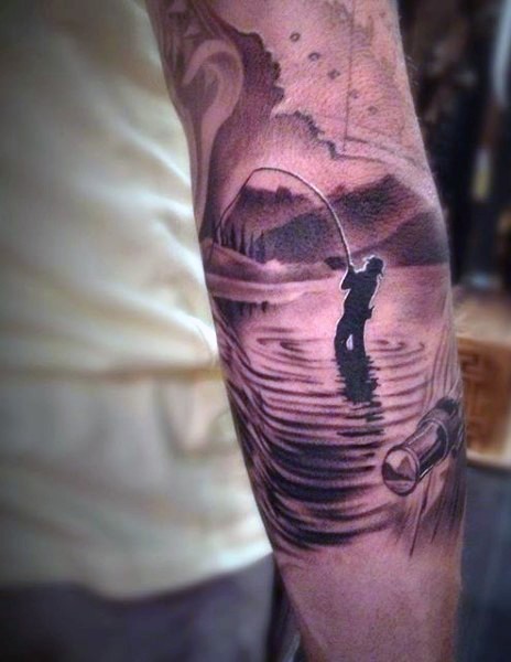 写实的黑色渔夫钓鱼剪影手臂纹身图案