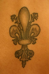 美丽的百合花纹章象征纹身图案