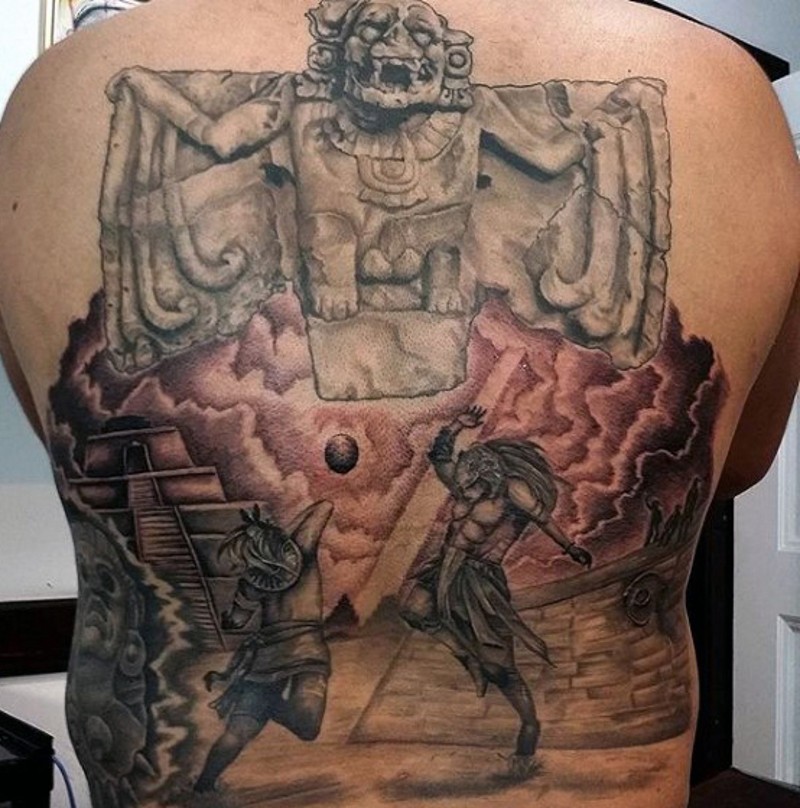 背部玛雅部落传统雕像纹身图案