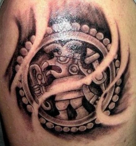 写实的阿兹台克人神像纹身图案