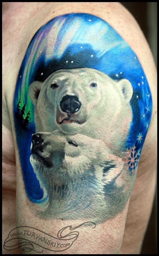 大臂美丽的写实北极熊彩绘纹身图案