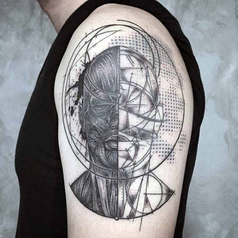 手臂科学风格的黑白男子头像纹身图案