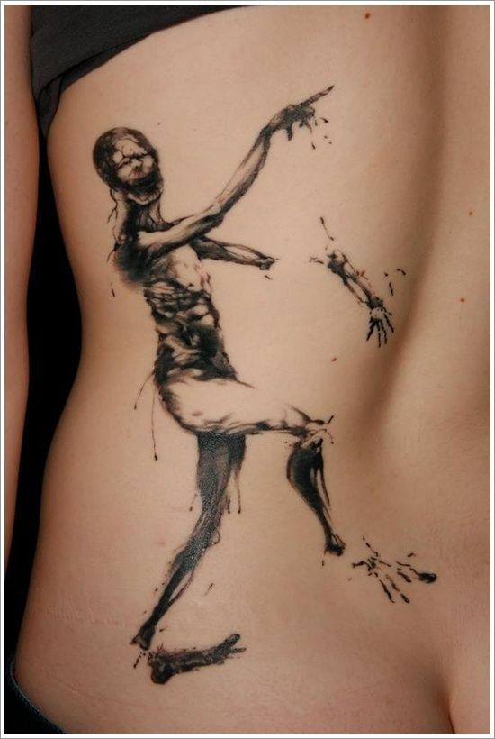 背部很酷的僵尸个性纹身图案